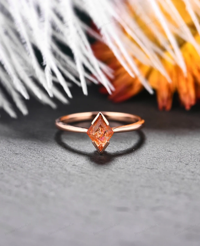 Vintage Natural Sunstone Ring, Solitaire Sunstone Ring, 1.3CT Rhombus Cut Sunstone Ring, Simple Stacking Rings, Solitaire Gemstone Rings - Etsy Canada