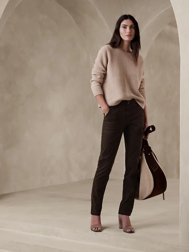 Mid-Rise Slim Cargo Pant | Banana Republic