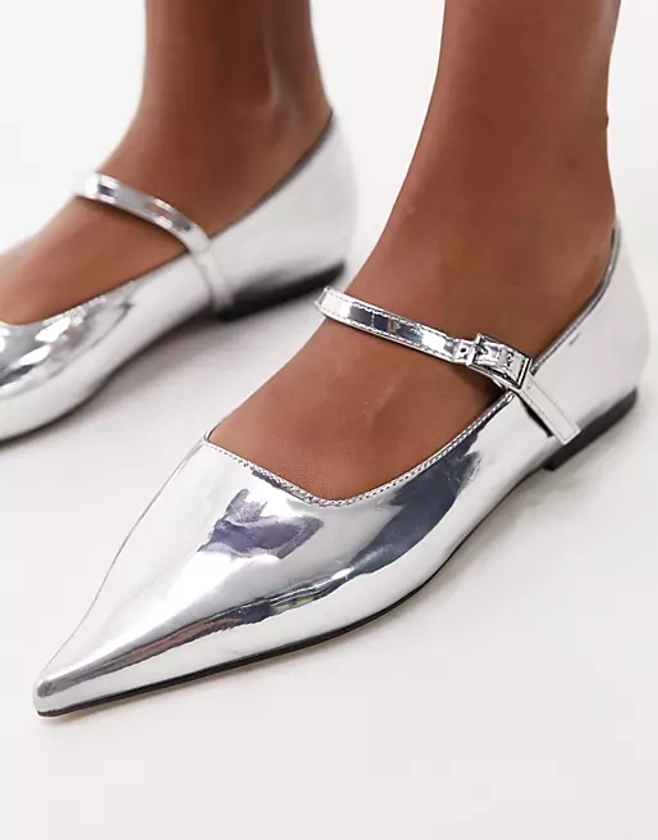 Topshop Ava pointed toe ballet flat shoe in silver