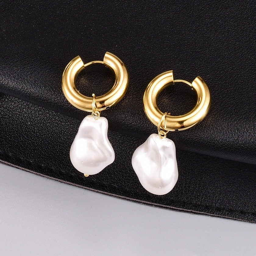 Irregular Faux Pearl Pendant Hoop Earrings Elegant Luxury Style Copper 18K Plated Jewelry Delicate Female Gift