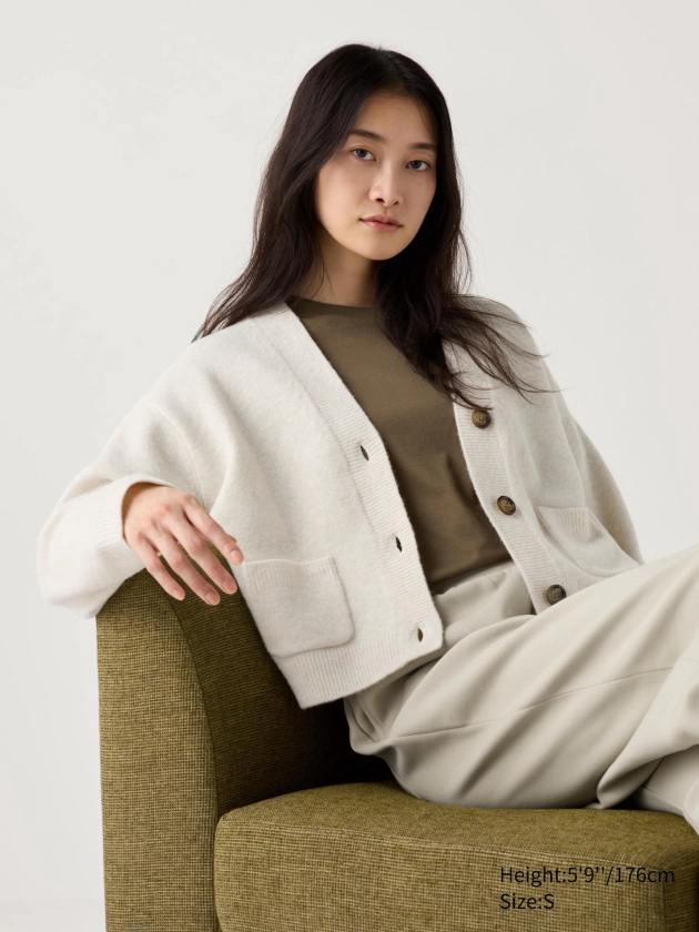 Cardigan Court en Maille Soufflée Yarn Col V pour Femme | UNIQLO FR