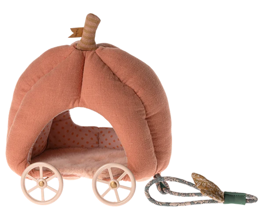 Pumpkin Carriage, Mouse