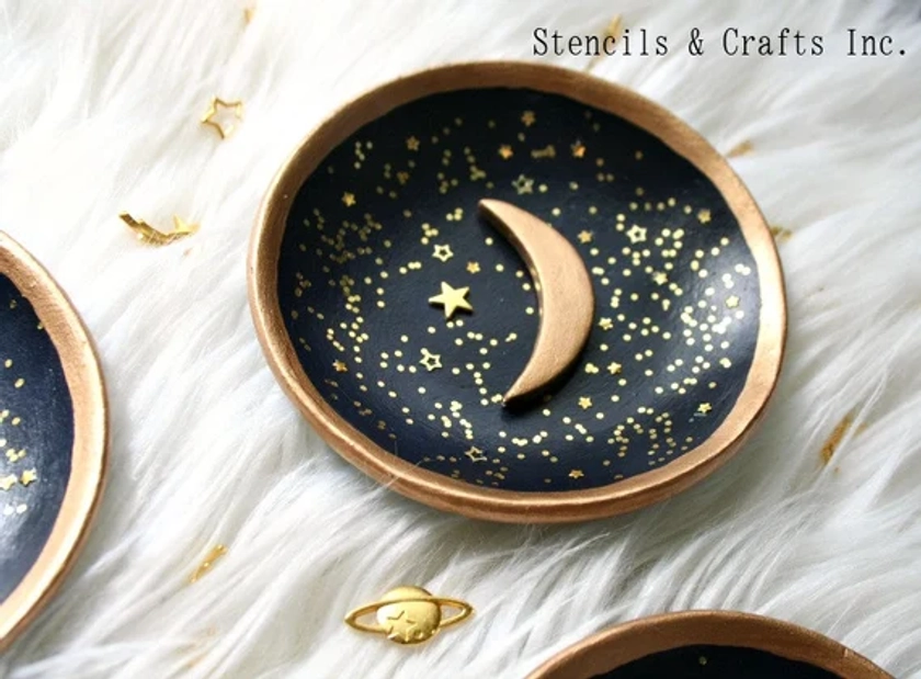 MOON Trinket Dish, Crescent Moon Ring Dish, Starry Night Moon Dish, Moon Jewelry Dish, Moon Dish Tray, Celestial Moon Dish, Handmade, Gift
