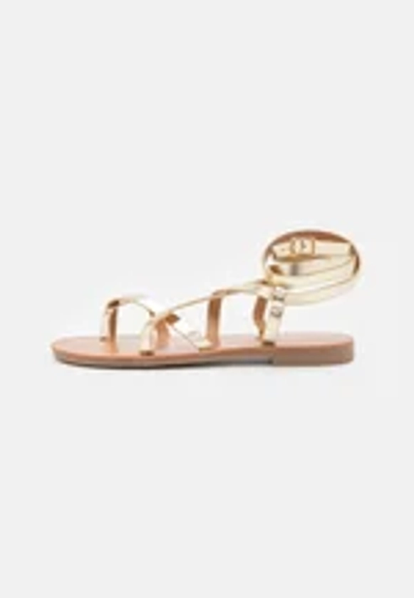 ONLY SHOES ONLMANDALA ANKLE WRAP - Tongs - gold/doré - ZALANDO.FR