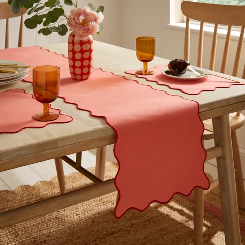 Scalloped Edge Table Runner