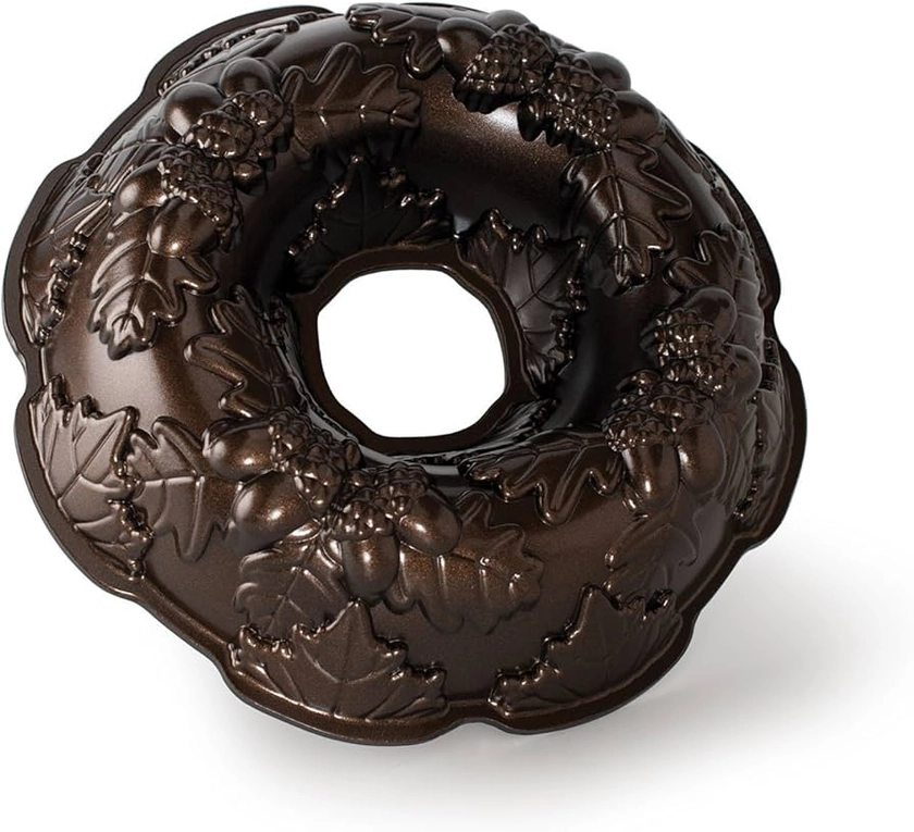 Nordic Ware Autumn Wreath Bundt Pan, Seasonal Aluminium Bundt Tin, Bundt Cake Tin with Autumnal Pattern, Premium Cake Mould Made in the USA, Colour: Bronze : Amazon.co.uk: Home & Kitchen