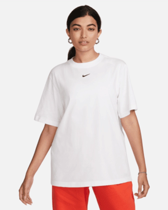 Nike Sportswear Essential Women's T-Shirt