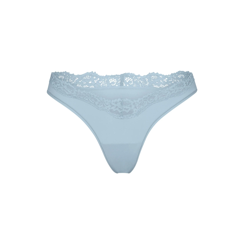 FITS EVERYBODY LACE DIPPED THONG | DENIM