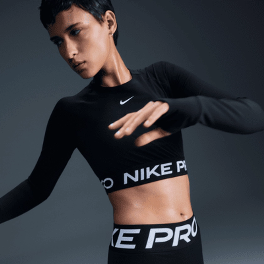 Nike Pro Women's Dri-FIT Cropped Long-Sleeve Top