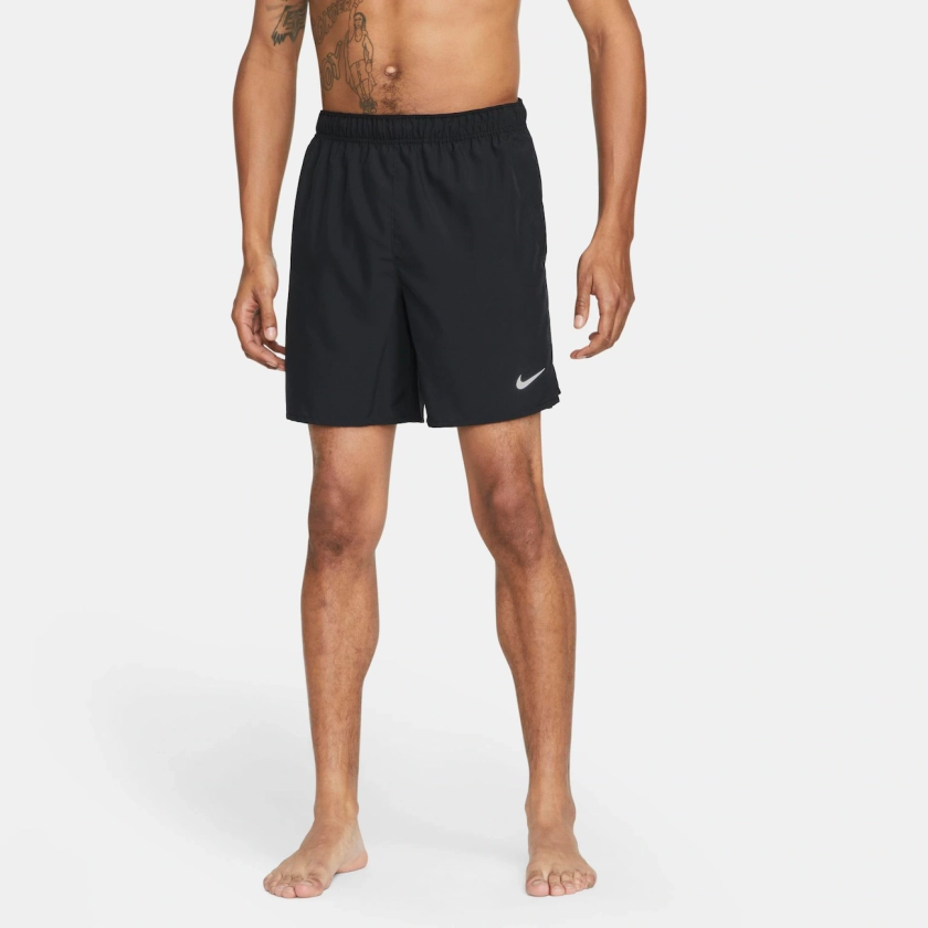 Shorts Nike Challenger Masculino