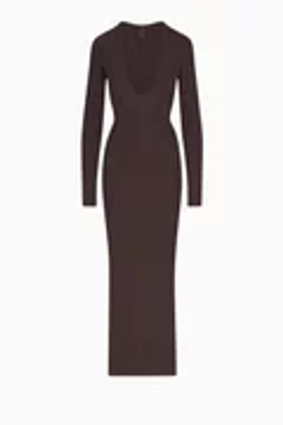 Buy SKIMS Burgundy Soft Lounge Deep Plunge Maxi Dress Online for Women | Ounass UAE