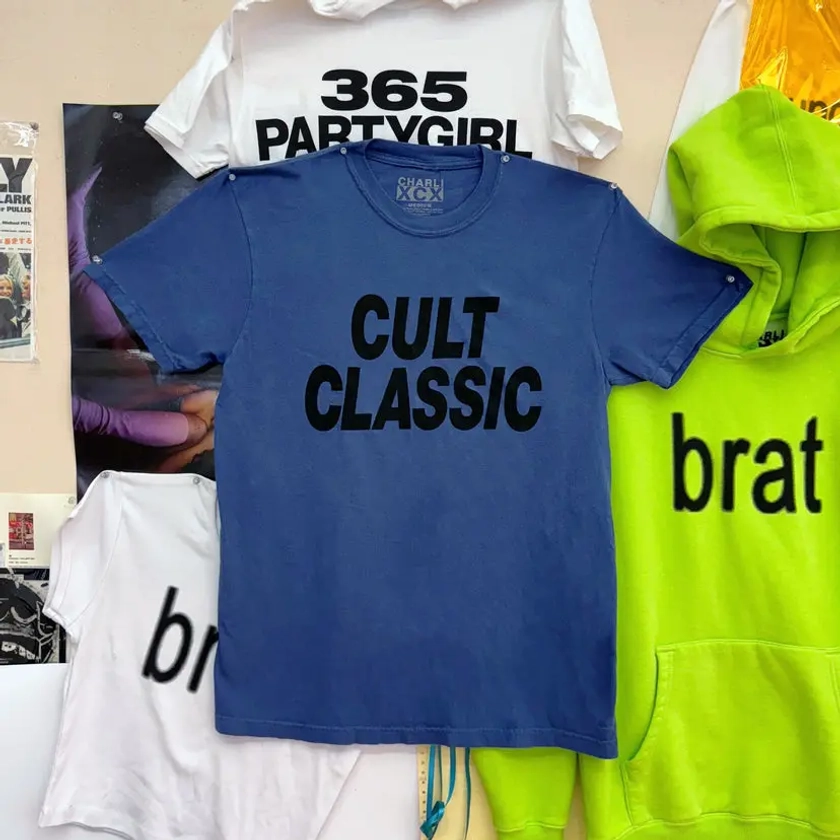 Spotify - CULT CLASSIC (tee)