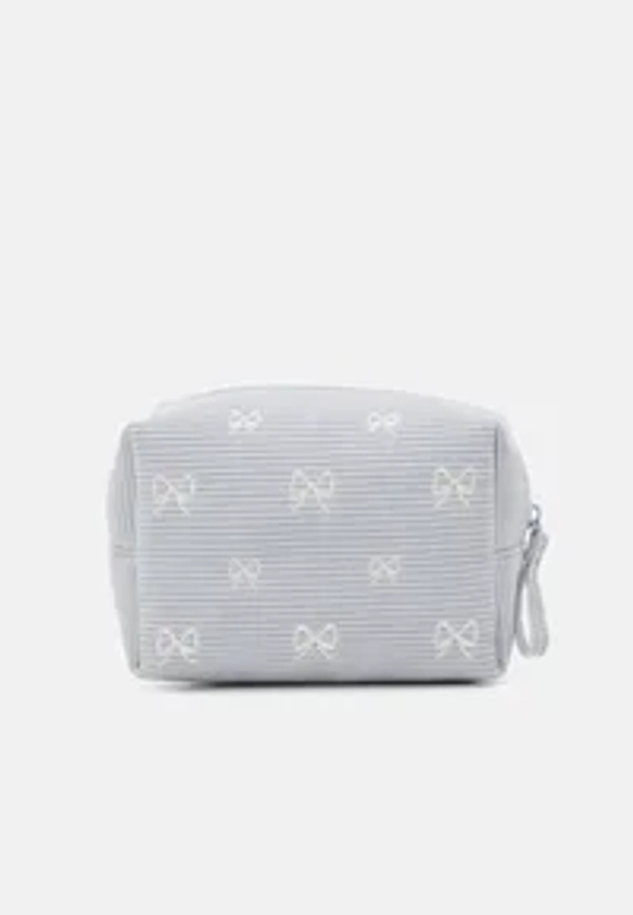 Even&Odd Trousse de toilette - light blue/bleu clair - ZALANDO.FR