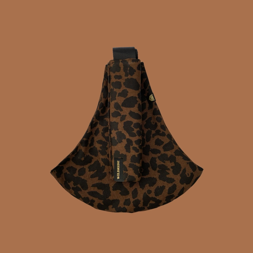 Toddler carrier leopard print brown | Wildride