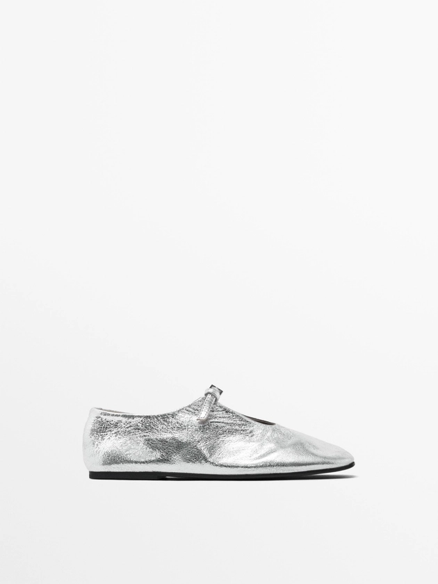 Soft-Ballerinas mit Schnalle · Silber · Schuhe | Massimo Dutti