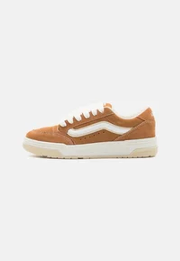 Vans HYLANE UNISEX - Chaussures de skate - brown/marron - ZALANDO.FR