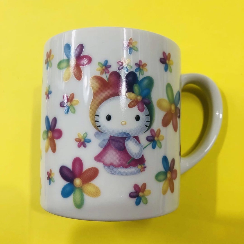2000 Sanrio Hello Kitty Awaji Hanahiro Mug Limited Edition