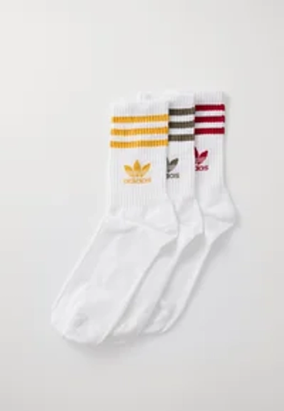 CREW SOCK UNISEX 3 PACK - Chaussettes - white/olive strata/preloved yellow/team victory red