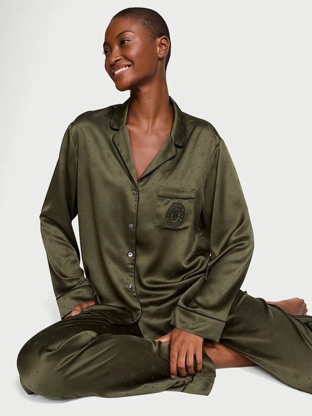 Acheter Pyjama coordonné long en satin – Commander des pyjamas en ligne 5000000279 – Victoria's Secret