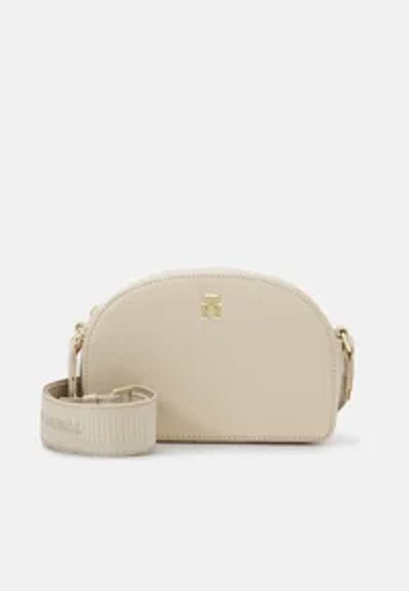 Tommy Hilfiger FRESH CAMERA BAG - Sac bandoulière - classic beige/beige - ZALANDO.FR