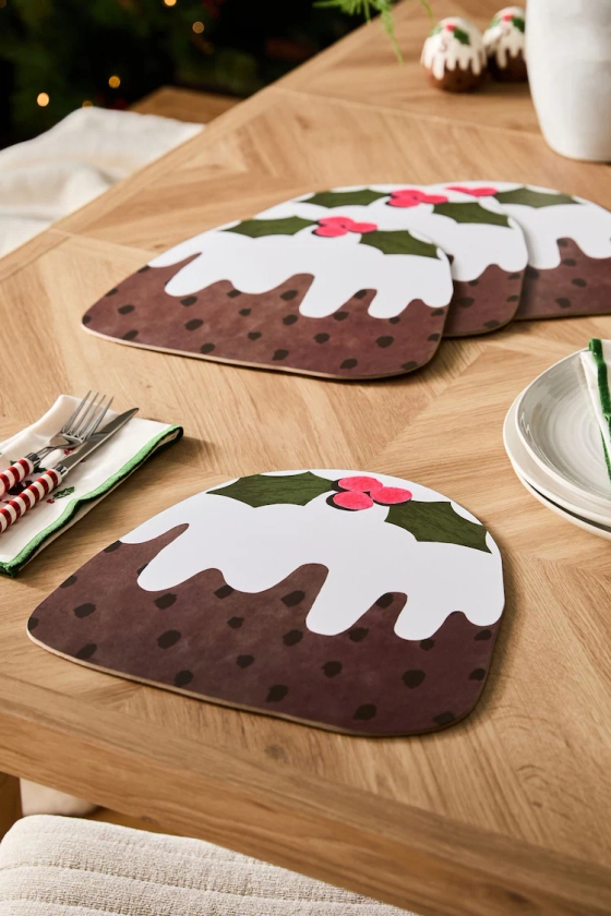 Buy Set of 4 Natural Christmas Pudding Shaped Placemats from Next Finland