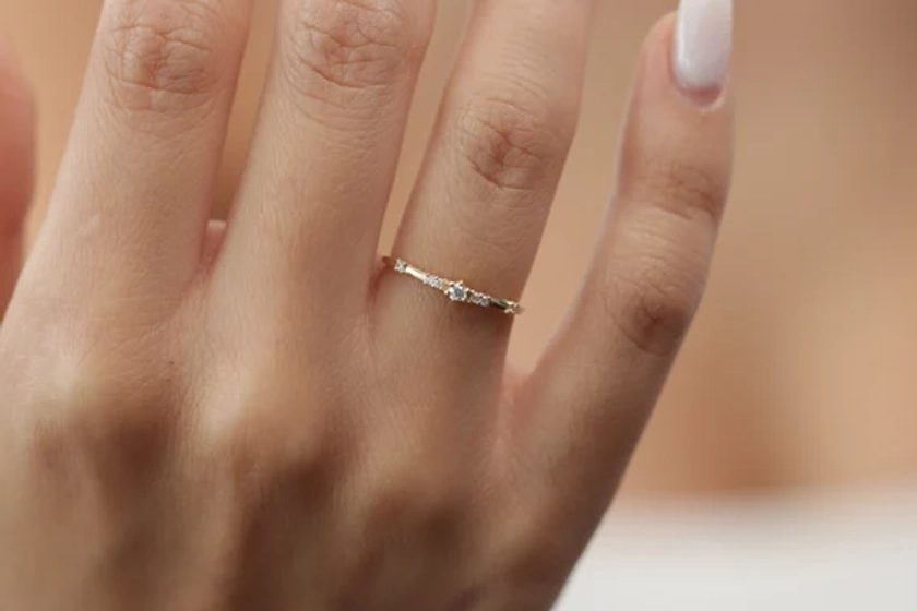 10k/14k/18k Gold Seven Diamond Ring / Solid Gold Diamond Ring / Handmade Diamond Ring / Dainty Ring / Best Mother&#39;s Day Gift/ Christmas Gift