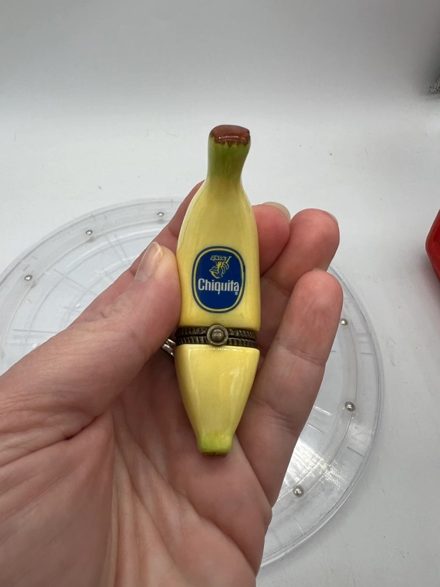 Chiquita Banana Porcelain Hinged Box. - Etsy UK