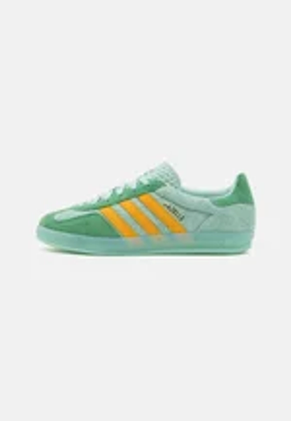 adidas Originals GAZELLE INDOOR - Baskets basses - semi pink spark/preloved green/preloved scarlet/vert clair - ZALANDO.FR