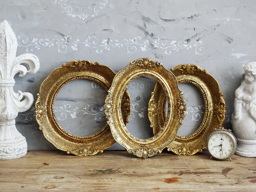 French Gold Wood Gesso Picture Frame, Deep Ornate Gilt Frame, Large Oval Photo Frame, Open Wall Hanging Gallery Frame, Hollywood Regency - Etsy France