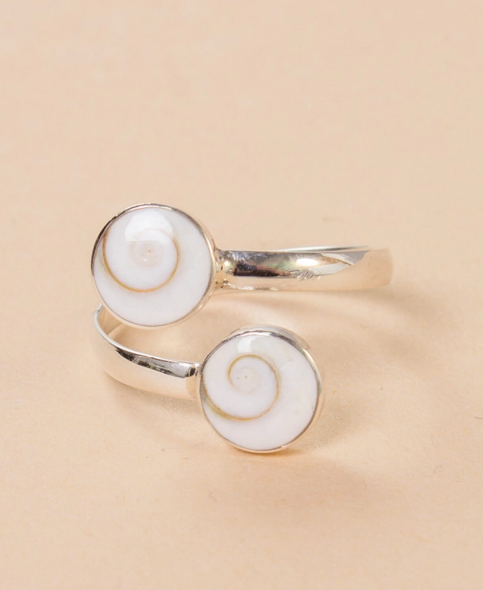 Shell Twist Sterling Silver Ring