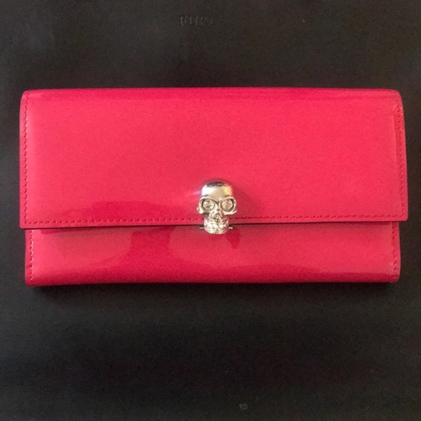 Alexander McQueen Patent Leather Skull Wallet