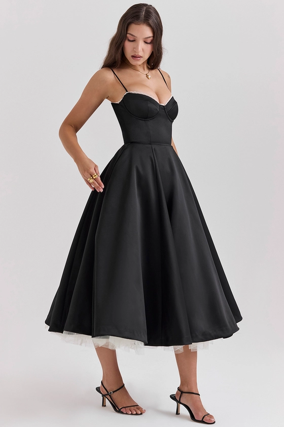 Clothing : Midi Dresses : 'Mademoiselle' Black Floaty Midi Dress