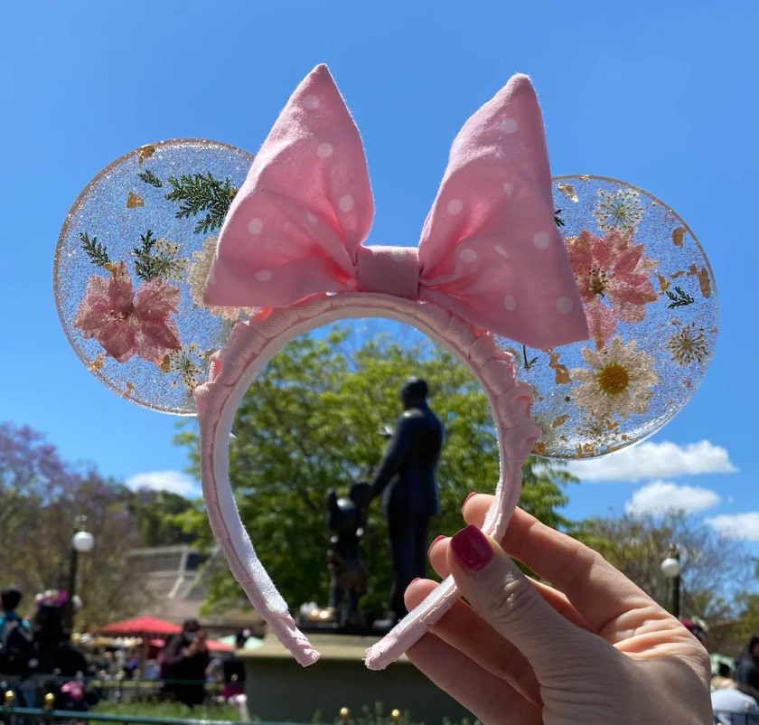 Resin Minnie Ears Pink Polka Dot With Real Flowers. Sparkles in the Sun. MADE TO ORDER - Etsy