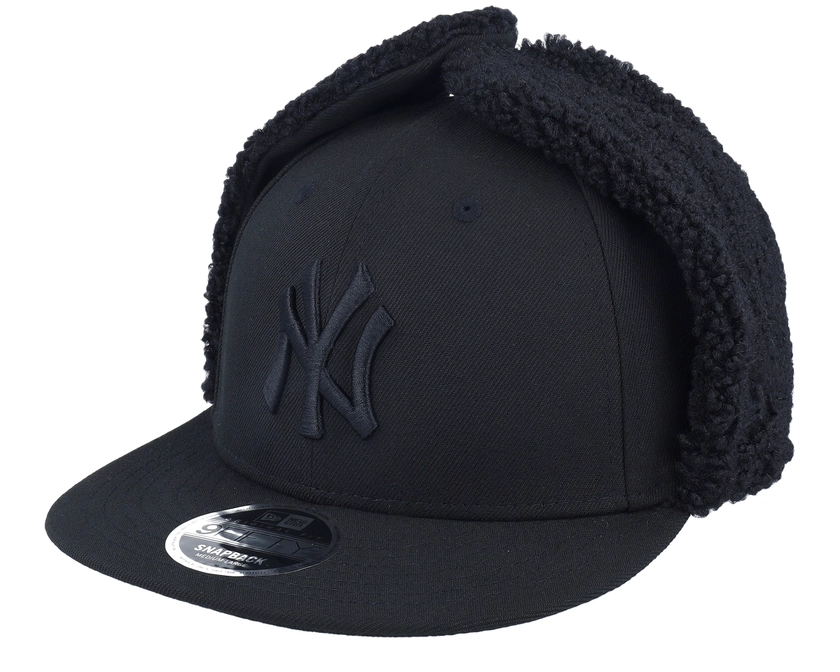 Hatstore Exclusive x New York Yankees 9FIFTY Dogear Black/Black Earflap - New Era cap | Hatstore.co.uk