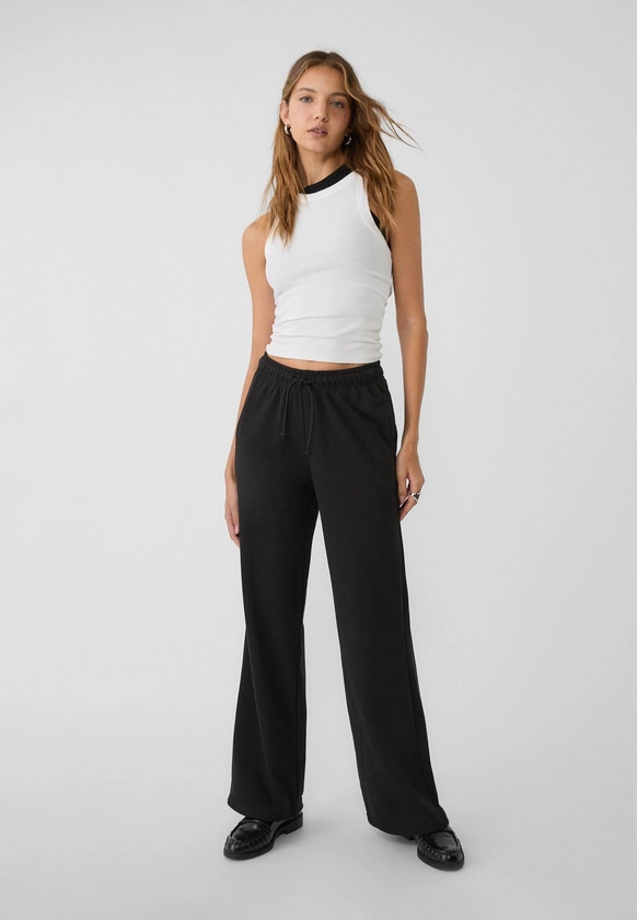 Wide-leg jogger trousers