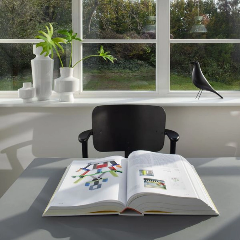 Atlas of Furniture Design | Official Vitra® Online Shop FR