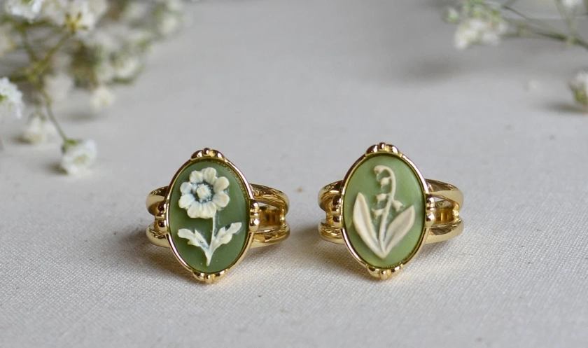 Flower Cameo Ring, Lily of the Valley Ring, Daisy Ring, Sterling Silver or Gold Vermeil, Daisy Ring, Wildflower jewelry, Mother's Day Ring
