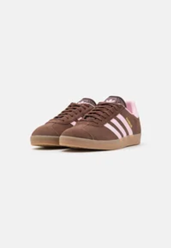 GAZELLE UNISEX - Baskets basses - auburn/clear pink