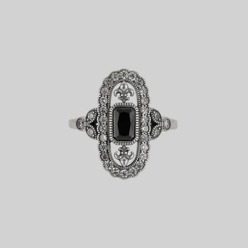 VANYA. Vampesque Black Onyx Ring - Silver – REGALROSE