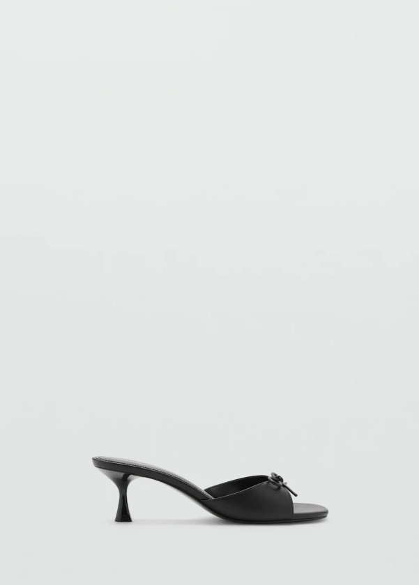 Slingback heeled sandal with bow