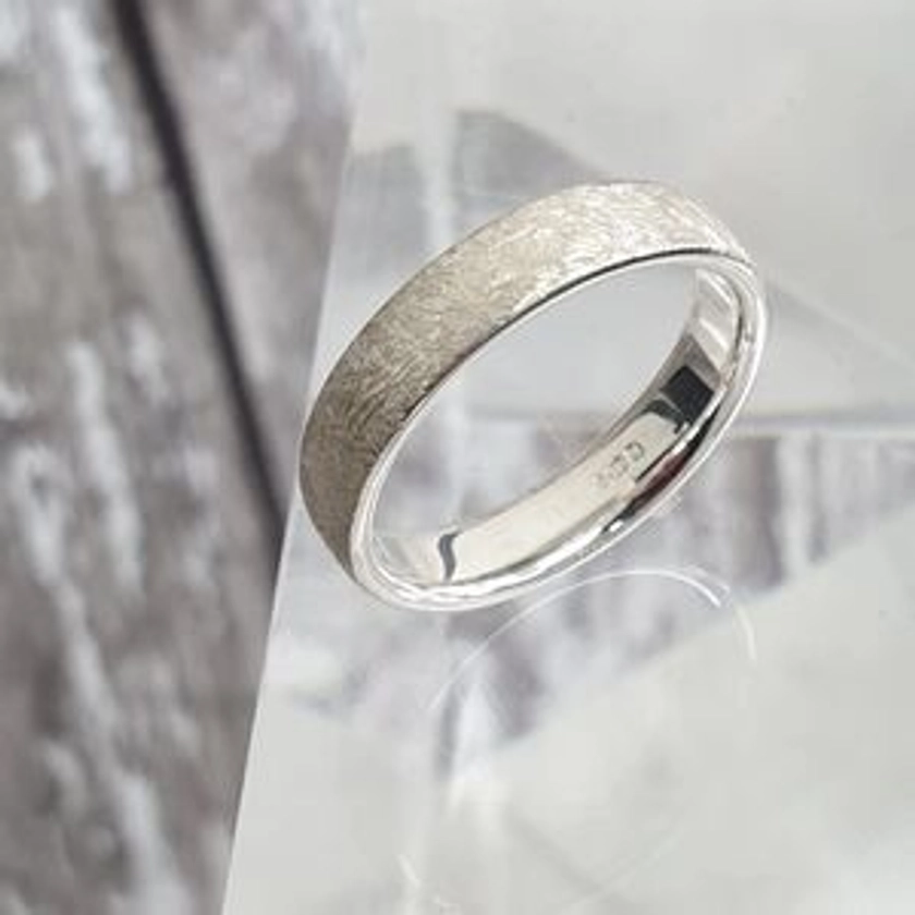 Personalised Scratched Detail Ladies Silver Ring