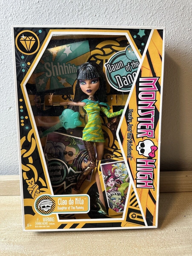 NIB Monster High Dawn of the Dance Cleo de Nile NEW 2009 First Wave