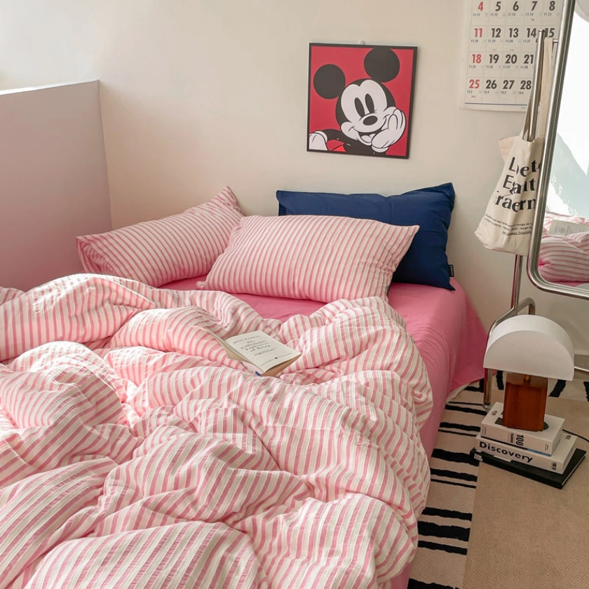 Soft Jacquard Bedding Set / Barbie Hot Pink