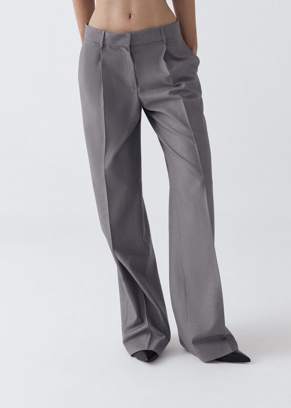 All > Pleated low waist trousers Buy from e-shop