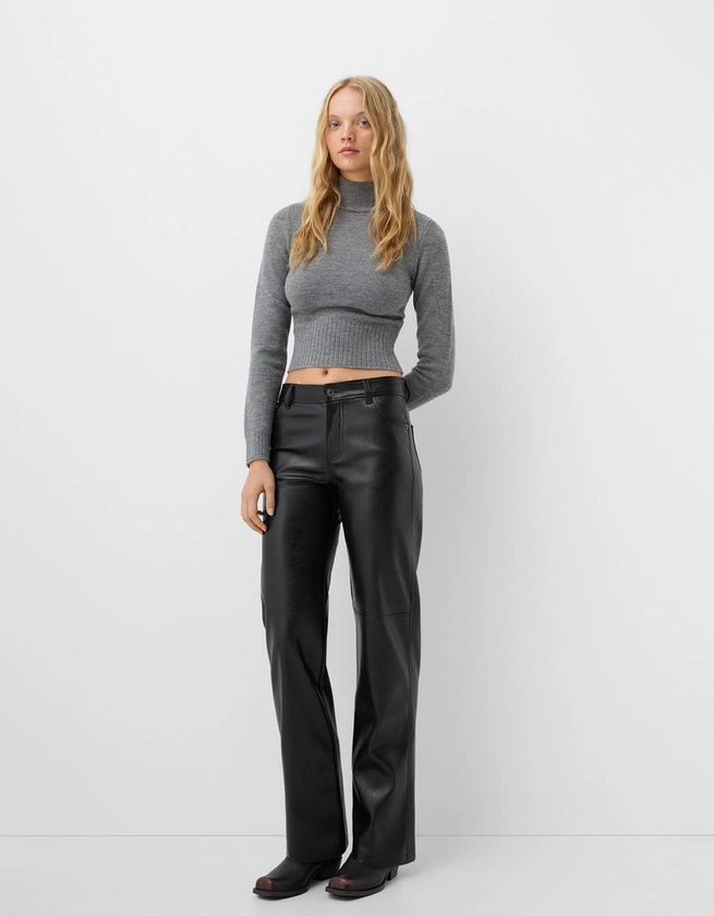 Pantalon regular en similicuir