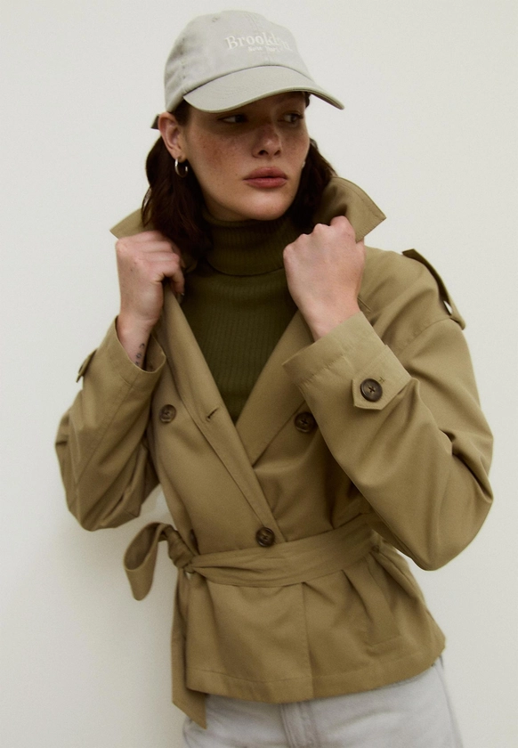 Short trench coat with belt - Women's Jackets | Stradivarius United Kingdom