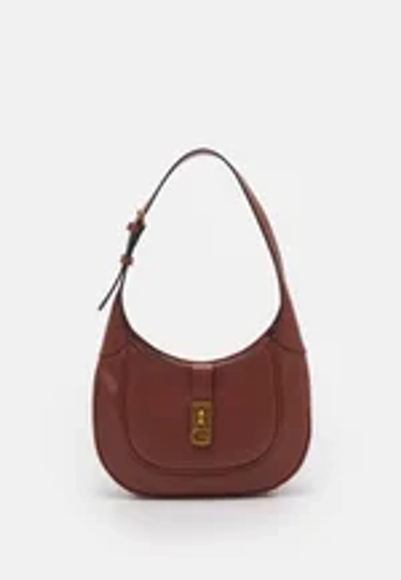 Guess MAIMIE HOBO - Sac à main - whiskey/marron - ZALANDO.FR