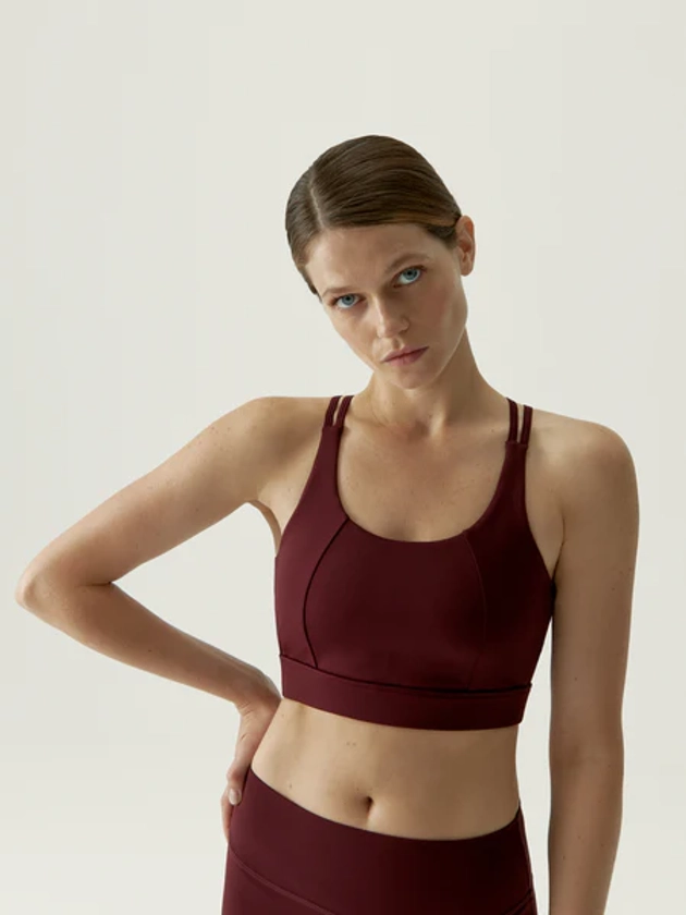 Mireia Top in Burgundy Cilene