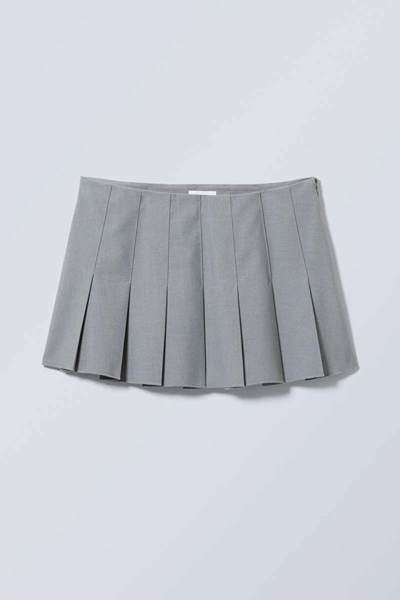 Short Pleated Mini Skirt - Dusty Grey - Weekday NL