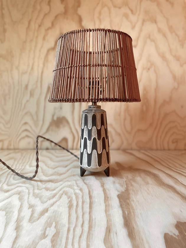 Squiggle Lamp — studio b-du